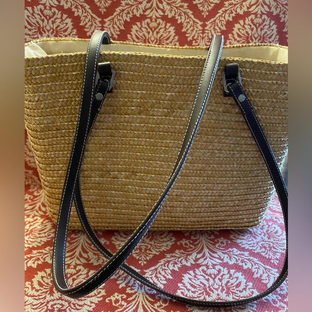 Like new woven bag